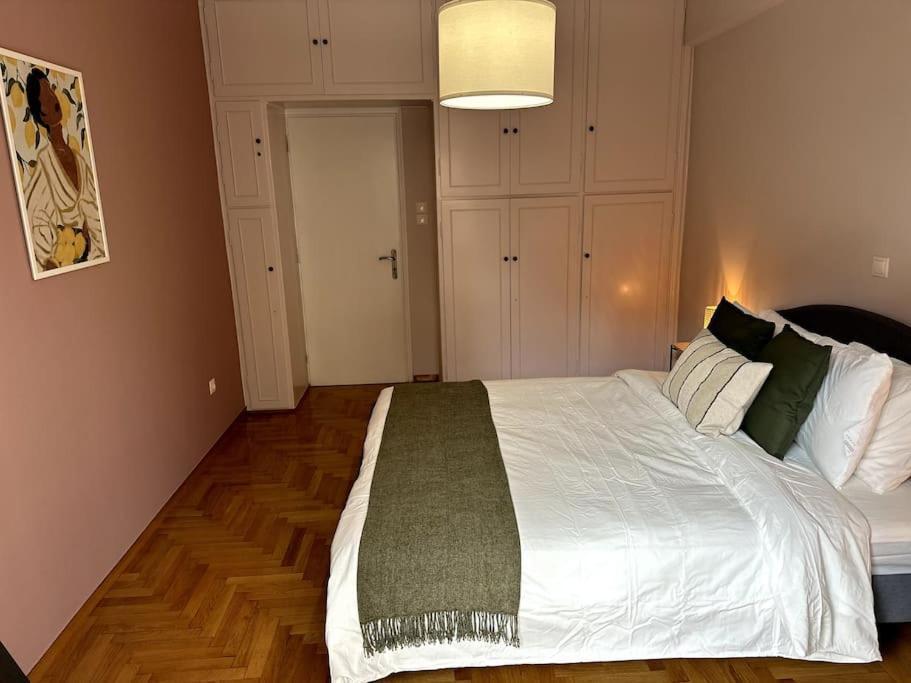 Acropolis View Boutique 2-bed Apartment Athens